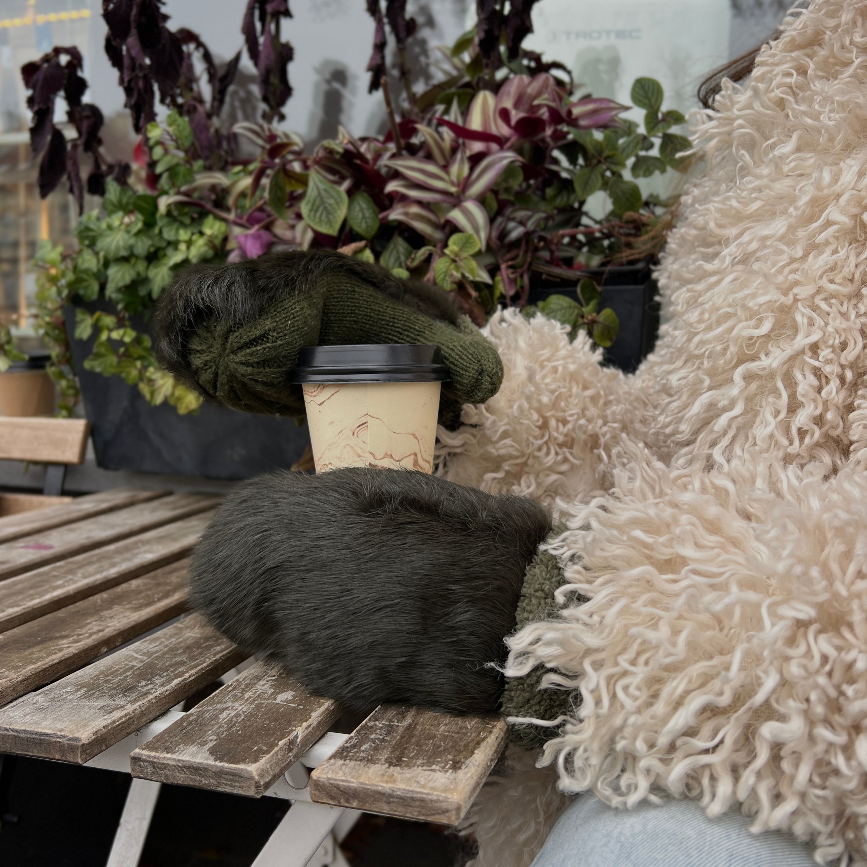 Fäustlinge mit Fell