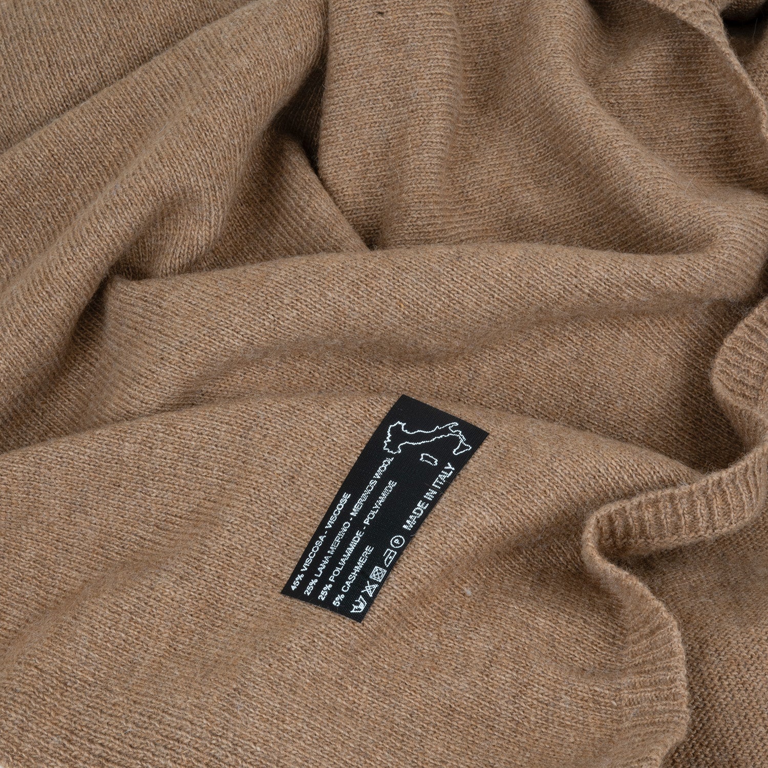 Wool and cashmere scarf