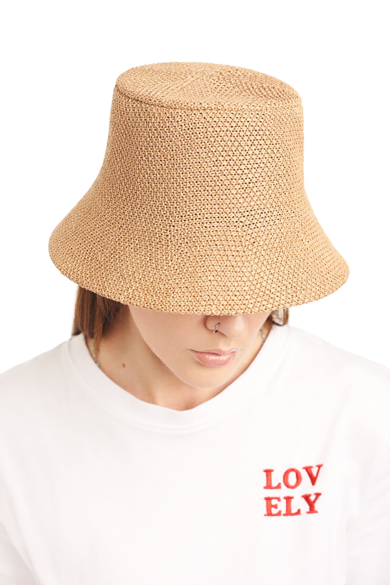 Crème brûlée raffia bucket hat