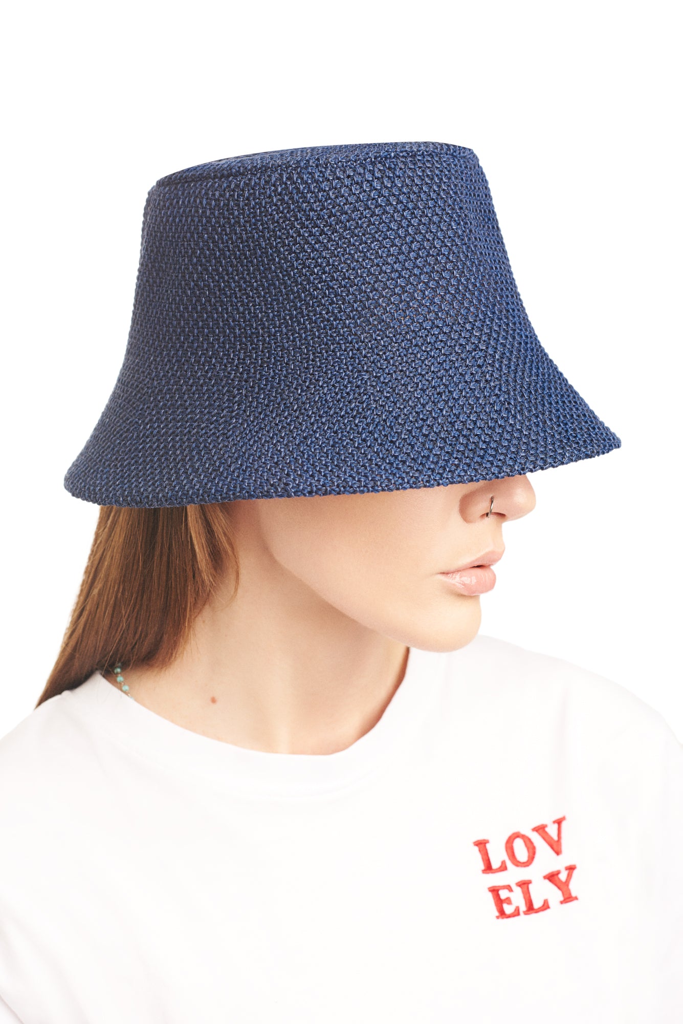 Bleu marine raffia bucket hat